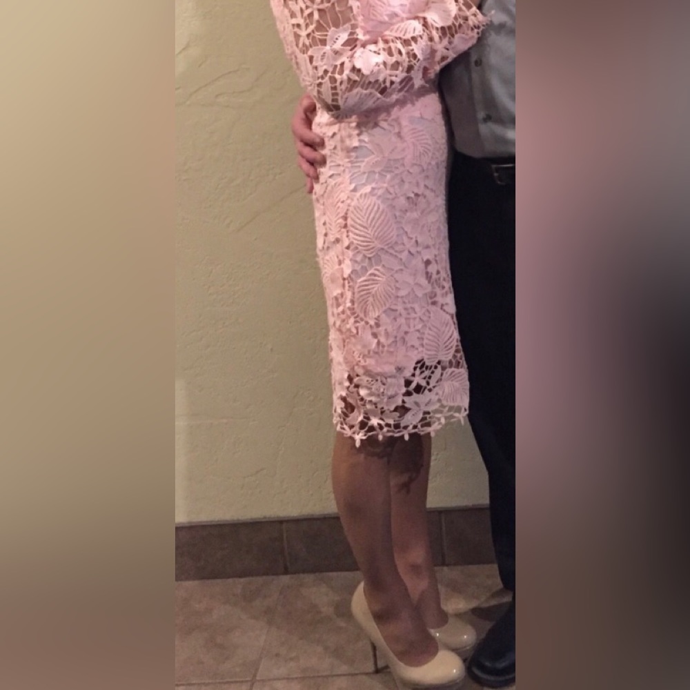 Off the shoulder detailed dress